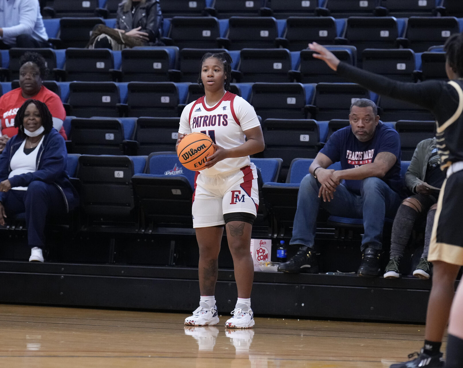2023DLY0342FMU-UNCP230121.jpg
